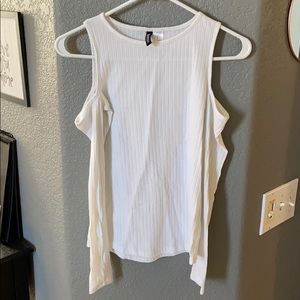 Long sleeved white top